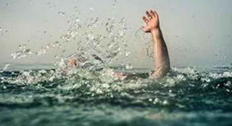 खोलाले बगाएका मुर्मुको शव भेटियो, एक बालकको खोजी तीव्र