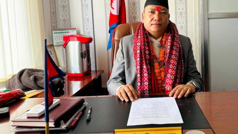 बागमती प्रदेशका क्यान्सरपीडितलाई एक लाख सहयोग : स्वास्थ्यमन्त्री थापा