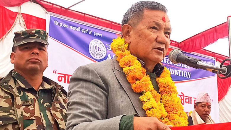 प्रमुख दलको सहमतिमा संविधान संशोधन हुनेछ : सञ्चारमन्त्री