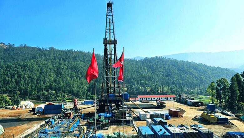 दैलेखमा पेट्रोलियम पदार्थ खोज्दा ग्यास फेला