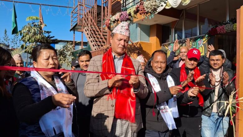 टोखा ढलमलटारमा पानीको डीप बोरिङ आयोजना उद्घाटन