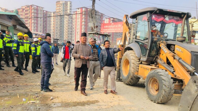आजबाट टोखामा विष्णुमती खोलाको दायाँबायाँ करिडोर ट्रयाक खोल्ने कार्य सुरु